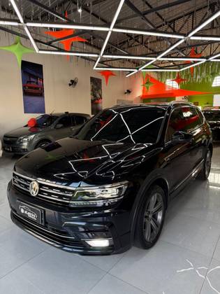 VOLKSWAGEN TIGUAN 2.0 350 TSI GASOLINA ALLSPACE R-LINE 4MOTION DSG VOLKSWAGEN TIGUAN 2.0 350 TSI GASOLINA ALLSPACE R-LINE 4MOTION DSG